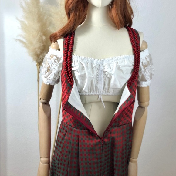 Gorgeous authentic dirndl oktoberfest Halloween - Picture 6 of 8